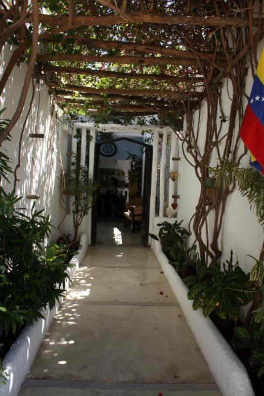 Posada Caracol Эль-Роке Экстерьер фото